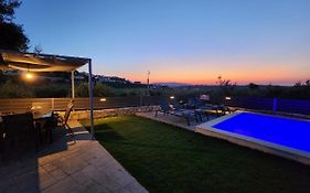 Villa Dionisia With Private Pool